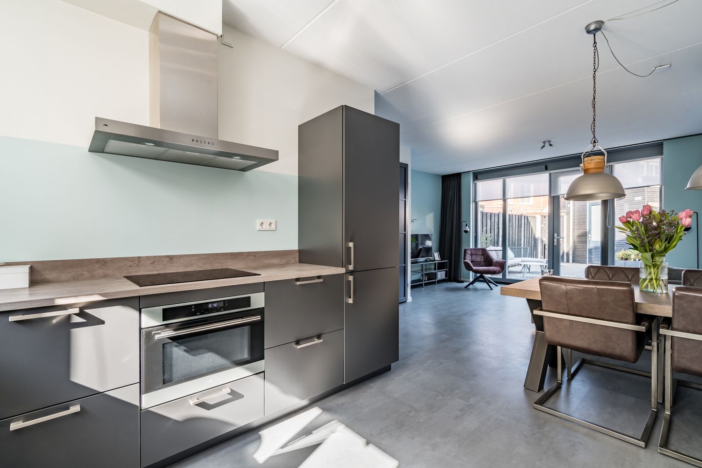 Foto 10 van Volharding 19