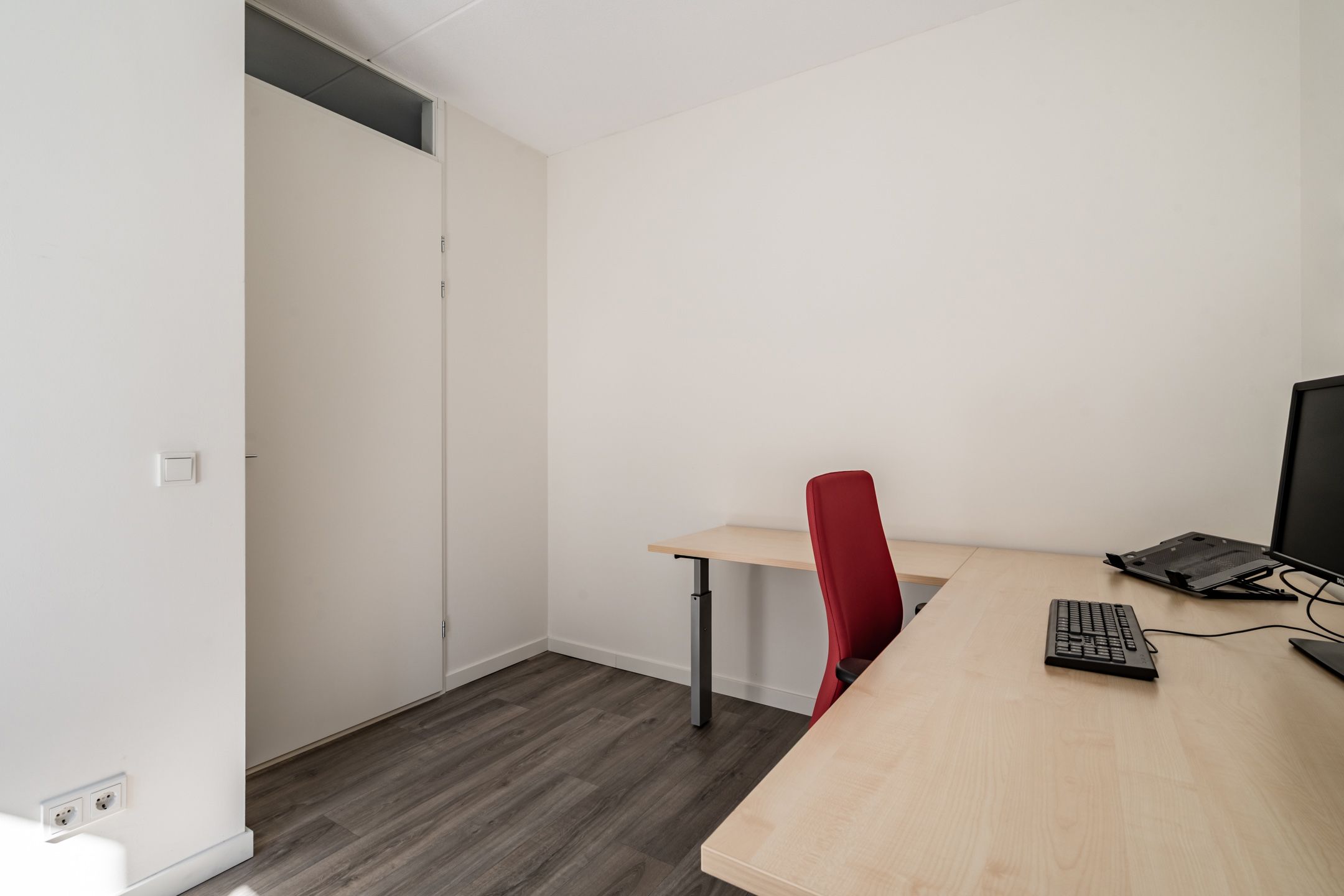 Foto 21 van Volharding 19