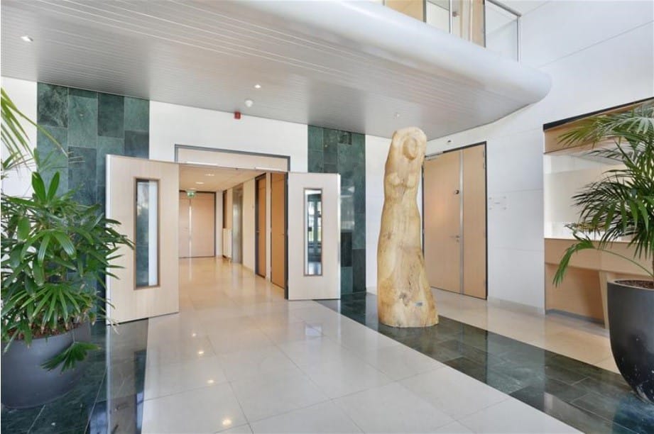 View photo 5 of Het Sterrenbeeld 17