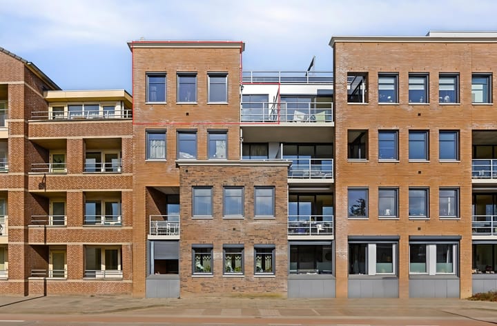 Photo 2 of Sint Rochusstraat 24