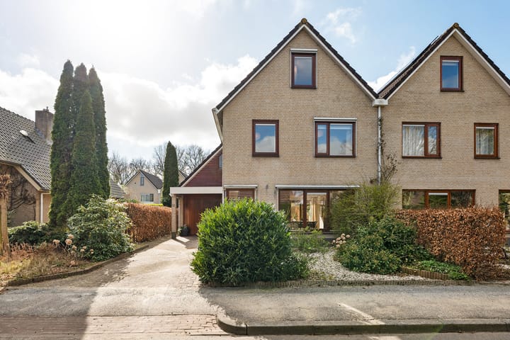 Foto 2 van Warmoezerij 3