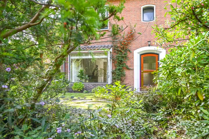 Foto 42 van Willem de Zwijgerlaan 48