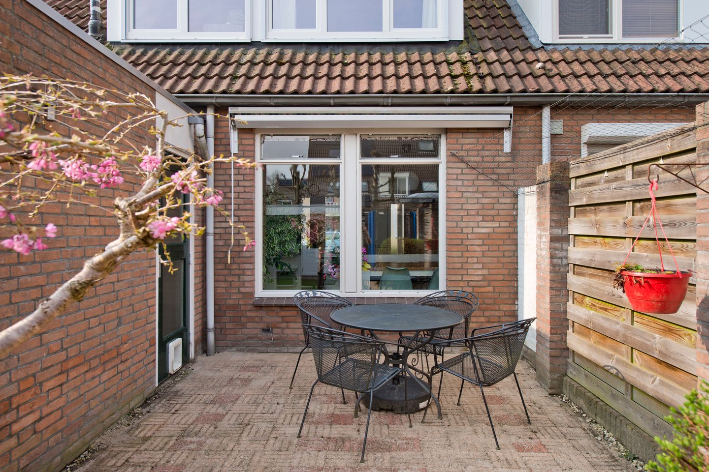 Photo 49 of van Goyenstraat 32