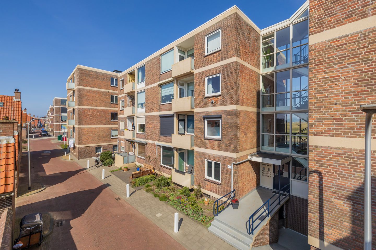 Foto 4 van Rijnmond 178