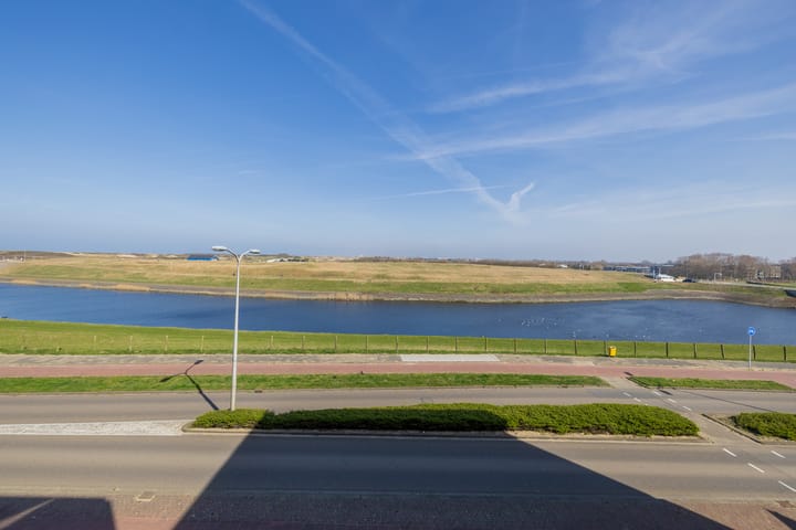 Photo 19 of Rijnmond 178