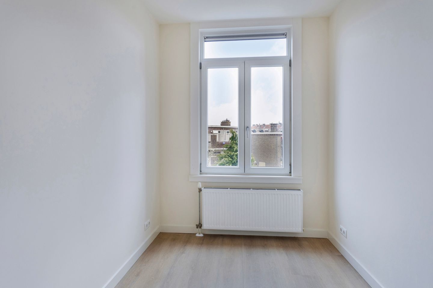 Foto 20 van Apeldoornselaan 226