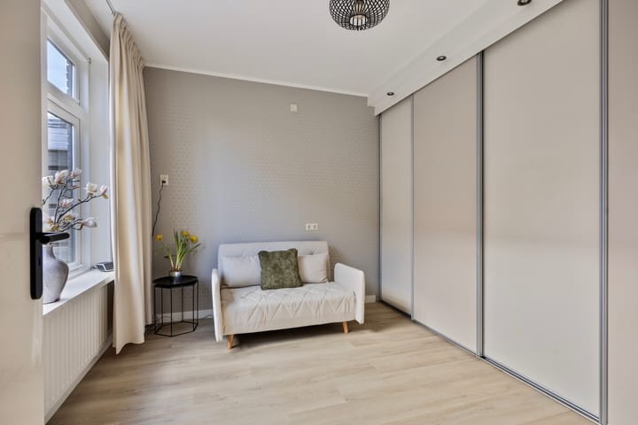 Foto 16 van Burgemeester Posweg 32-B