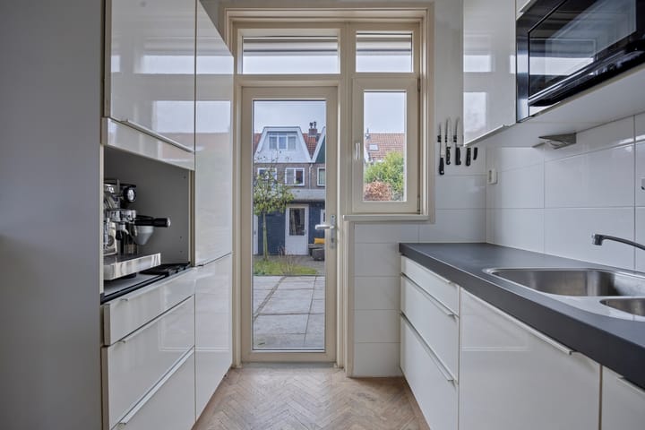 Foto 15 van Kanaalweg 9