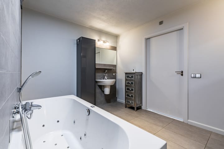 Foto 34 van Holthuysenweg 3