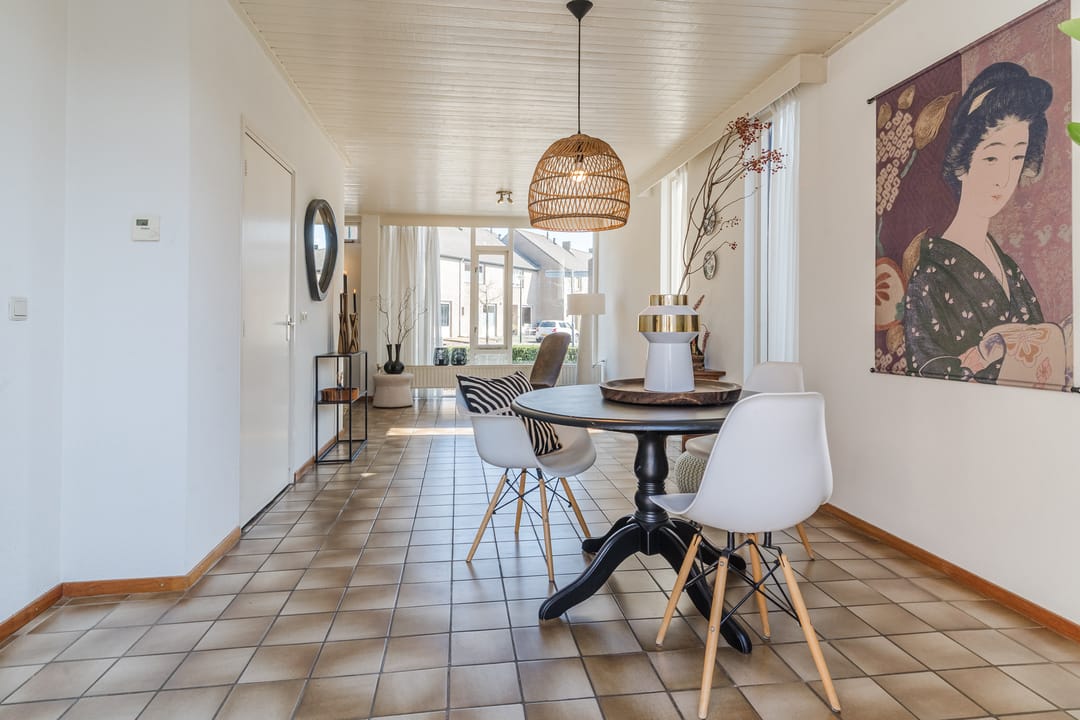 Foto 11 van Burg. Van den Oeverstraat 2