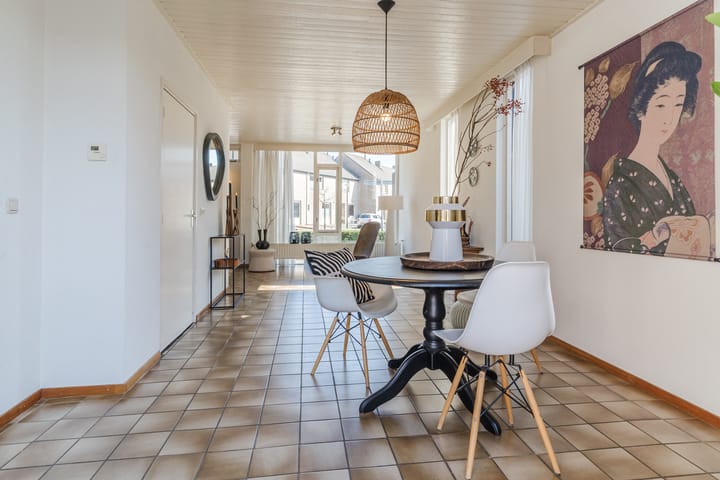 Foto 11 van Burg. Van den Oeverstraat 2