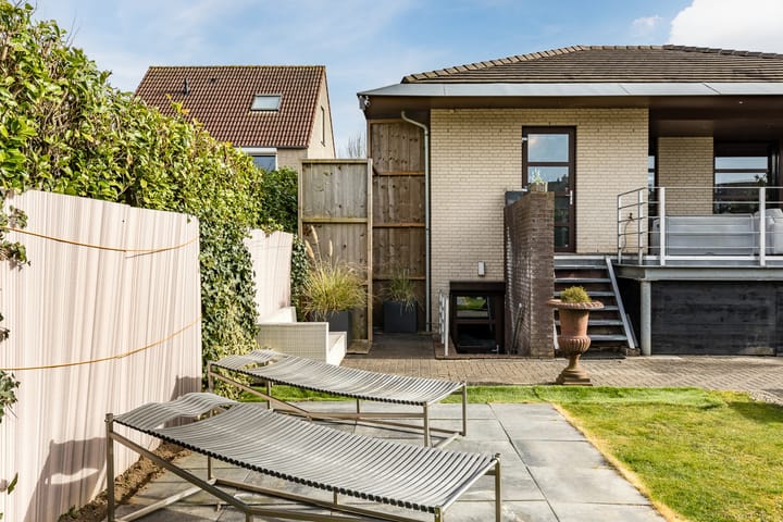 Foto 76 van Holthuysenweg 3