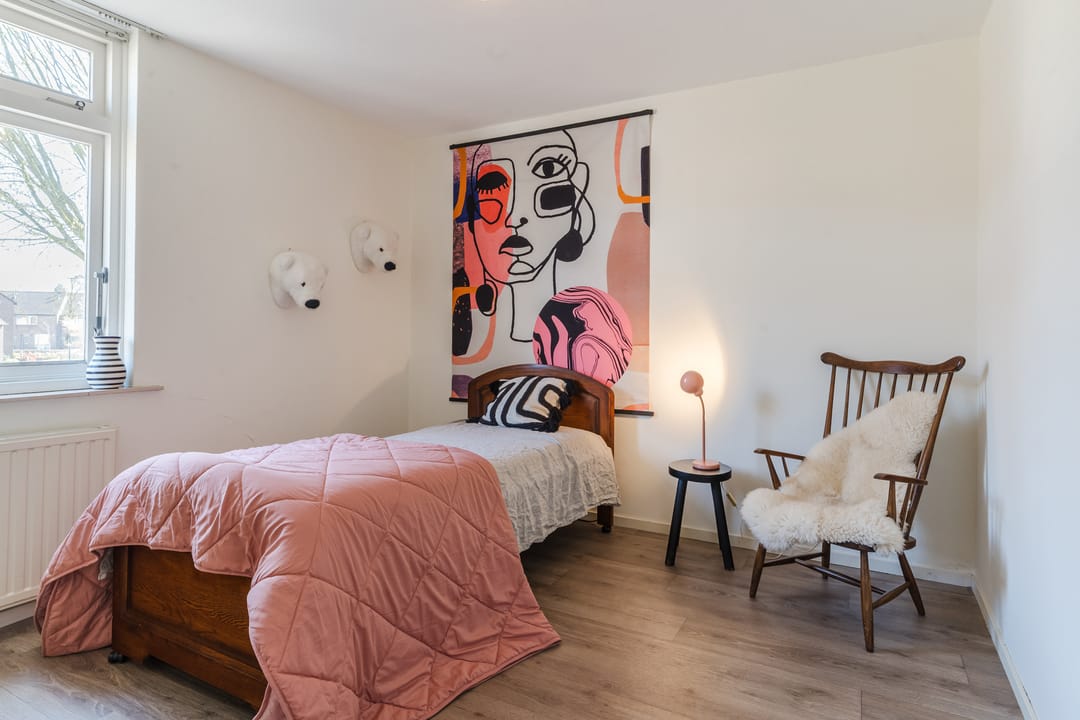 Foto 16 van Burg. Van den Oeverstraat 2