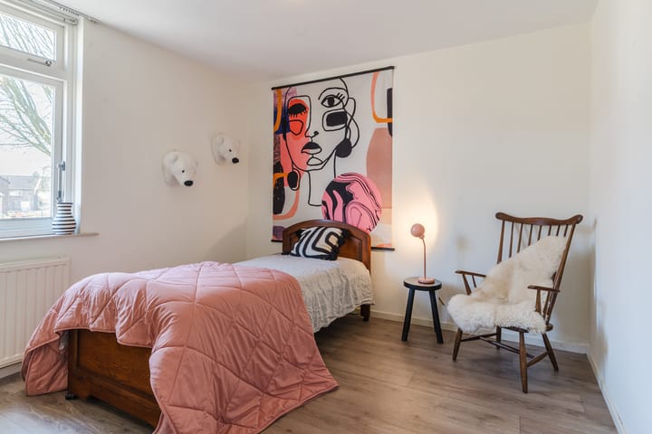 Foto 16 van Burg. Van den Oeverstraat 2