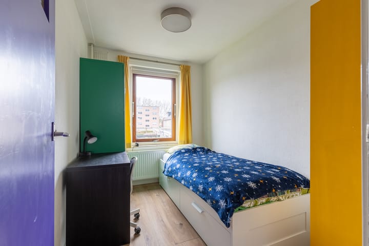 Photo 34 of Bronkhorststraat 11