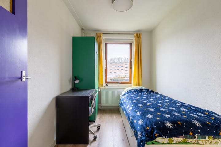 Photo 35 of Bronkhorststraat 11