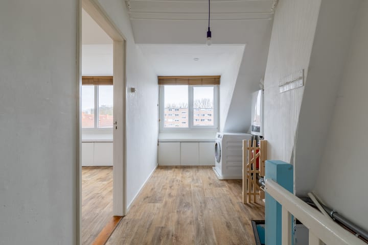 Photo 54 of Bronkhorststraat 11