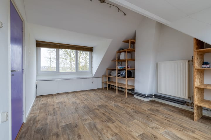 Photo 58 of Bronkhorststraat 11