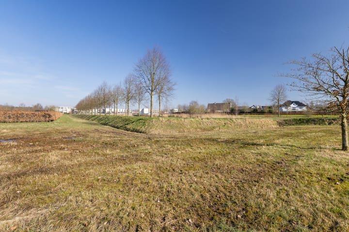 Photo 66 of Bronkhorststraat 11