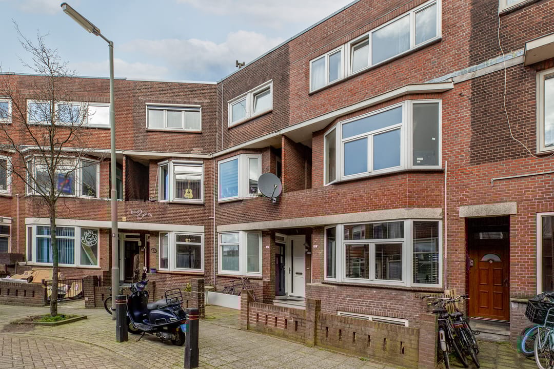 Photo 1 of Edisonstraat 14-B