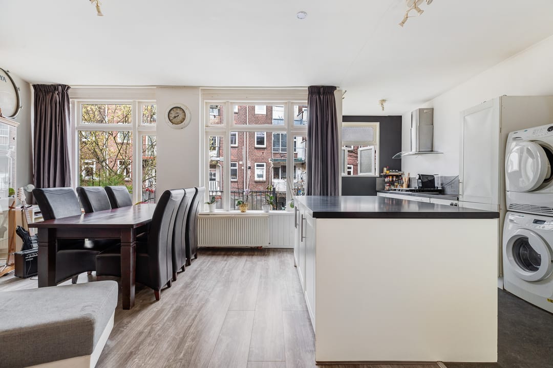 Photo 8 of Edisonstraat 14-B