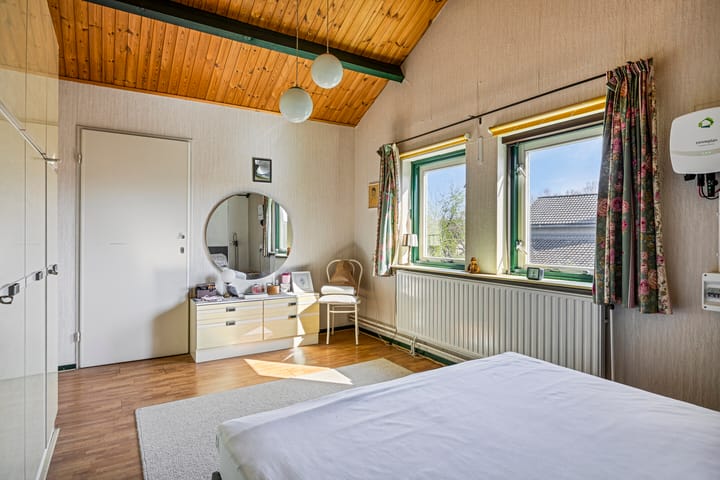 Photo 28 of Wethouder Marcuslaan 14