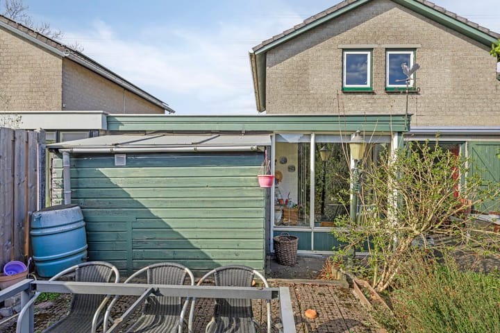 Photo 37 of Wethouder Marcuslaan 14