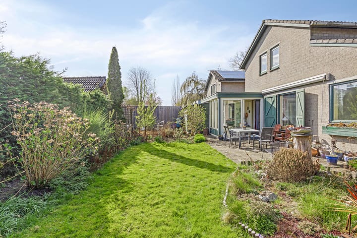 Photo 39 of Wethouder Marcuslaan 14