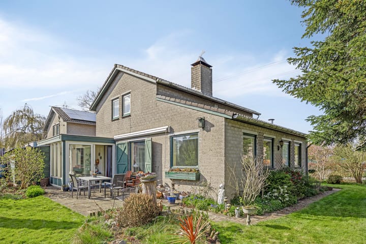 Photo 34 of Wethouder Marcuslaan 14