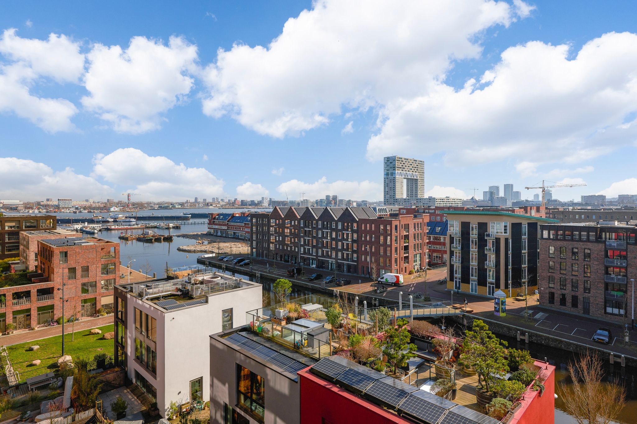 Photo 18 of Haparandaweg 936-A