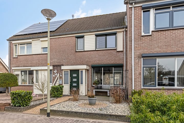 Foto 1 van Dennenstraat 3