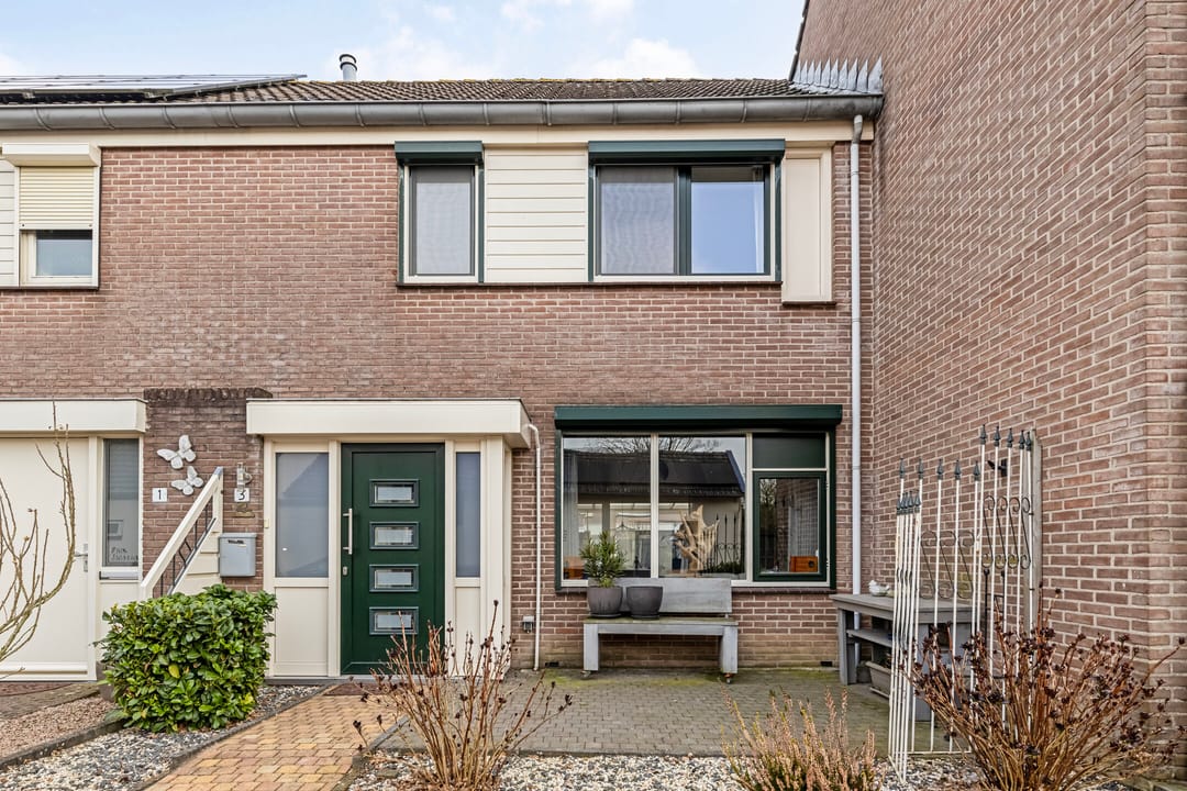 Foto 32 van Dennenstraat 3