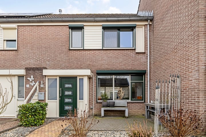 Foto 32 van Dennenstraat 3