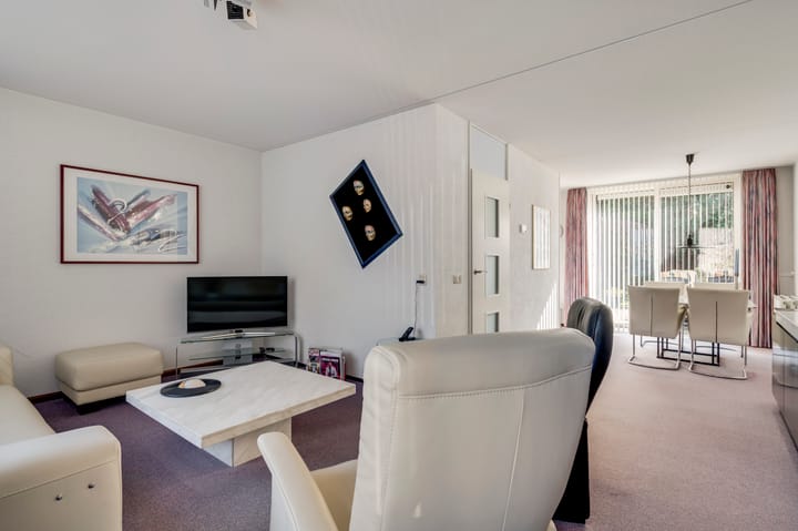 Photo 7 of Brededwarsstraat 56