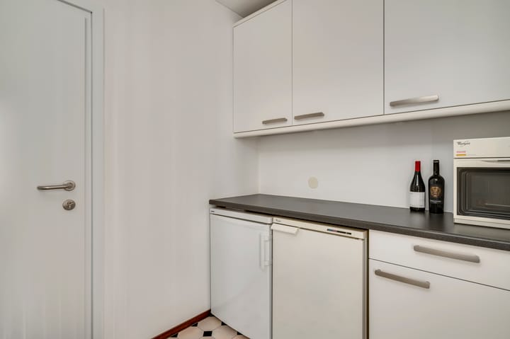 Photo 14 of Brededwarsstraat 56