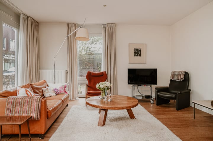 Photo 10 of Dokter Kochstraat 7