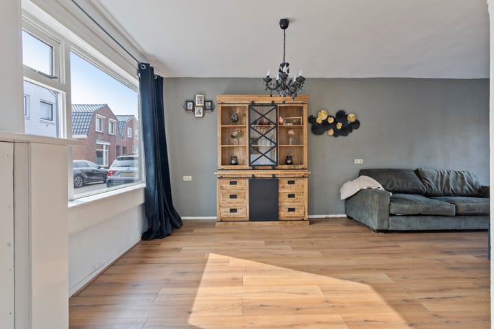 Foto 11 van Marcus Buschstraat 61