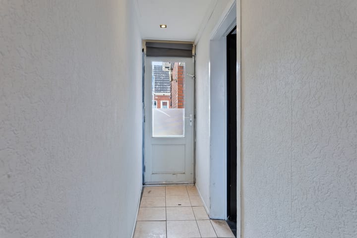 Foto 23 van Marcus Buschstraat 61