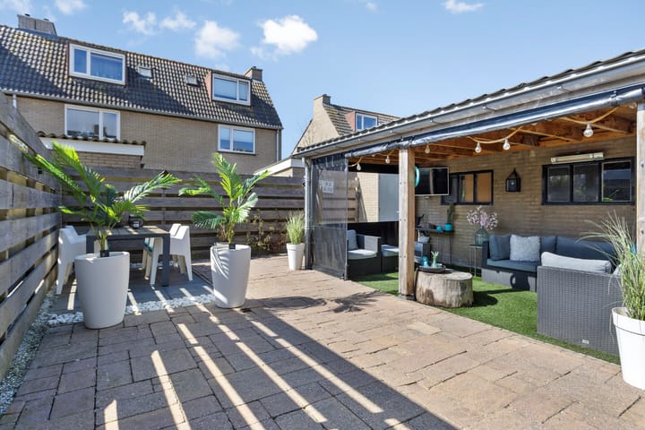 Foto 2 van Kamillestraat 14