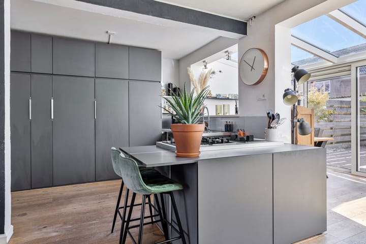 Photo 8 of Kamillestraat 14