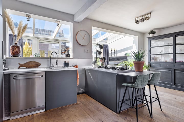 Photo 9 of Kamillestraat 14