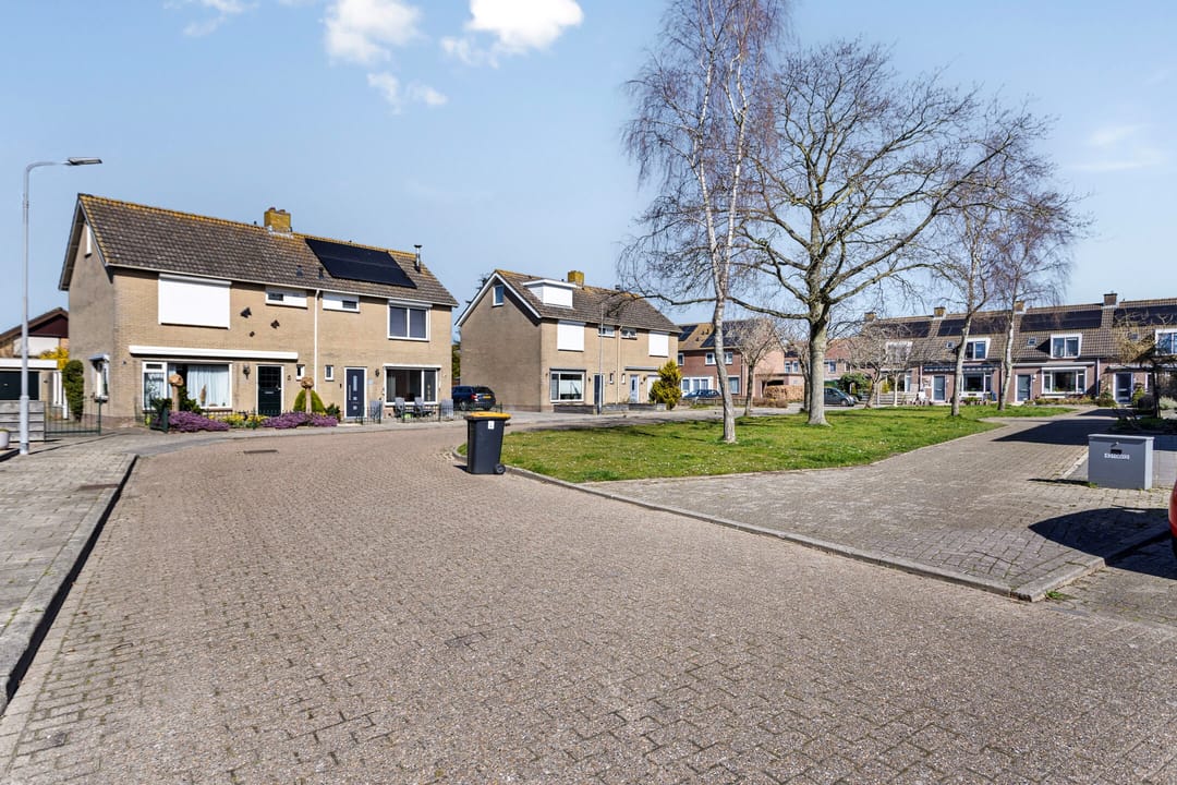 Foto 26 van Kamillestraat 14