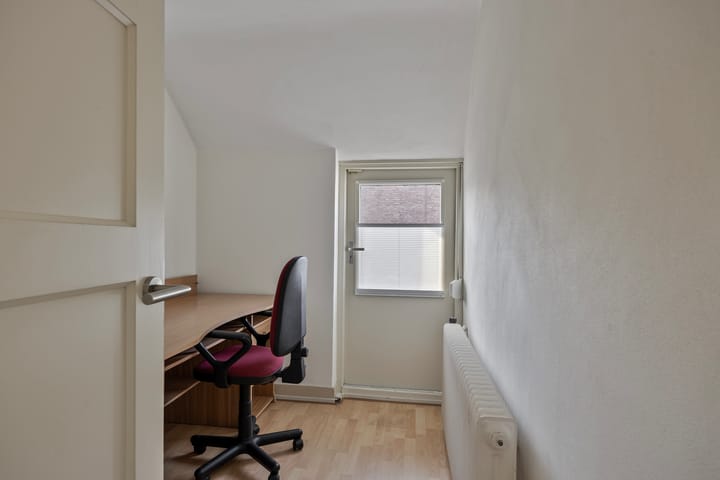 Foto 36 van Korenbloemstraat 13