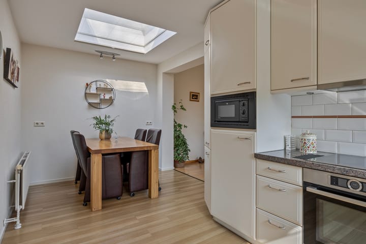 Foto 21 van Korenbloemstraat 13