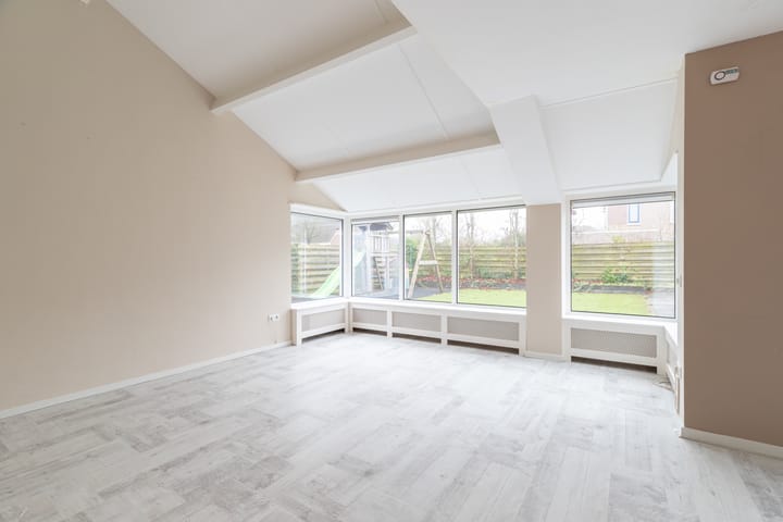 Foto 14 van Spits 12