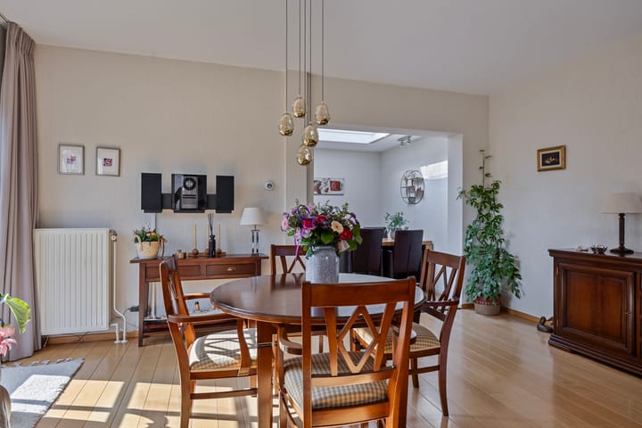 Foto 12 van Korenbloemstraat 13