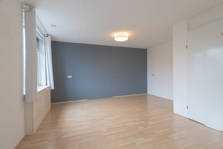 Foto 33 van Spits 12