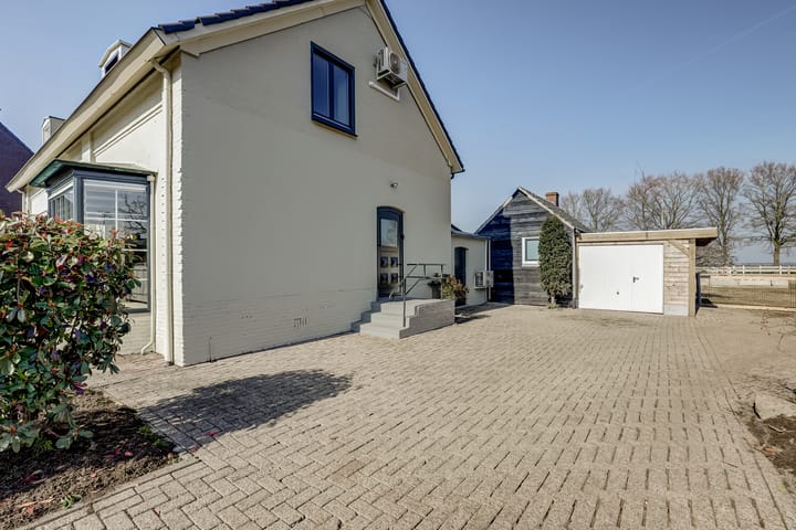 Foto 38 van Provincialeweg 155-A