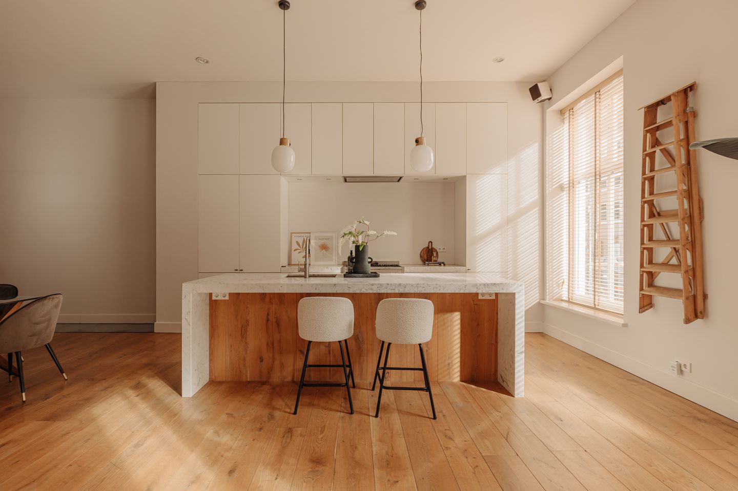 Foto 10 van Spaarndammerstraat 9-A