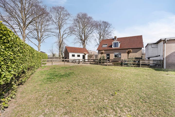 Foto 3 van Burgemeester Posweg 32-B